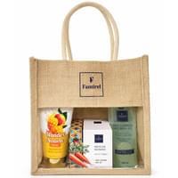 Купить Набор для лица и тела Famirel Лифтинг и сияние: гель для умывания 200 мл + крем для лица 50 мл + крем для тела 180 мл Набор для лица и тела Famirel Лифтинг и сияние: гель для умывания 200 мл + крем для лица 50 мл + крем для тела 180 мл