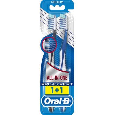 Зубная щетка Oral-B Pro-Expert Все в одном средней жесткости 2 шт.